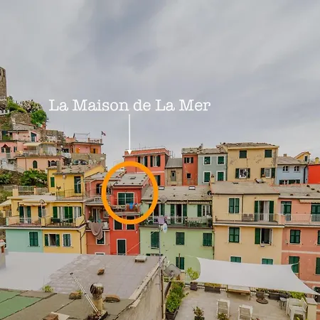 La Maison De La With Terrace And Ac