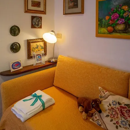 La Maison De La With Terrace And Ac 아파트